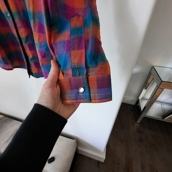 Rock 47, Western Shirt, M, turquoise,pink copper tones,Crystal snaps - Picture 6 of 6